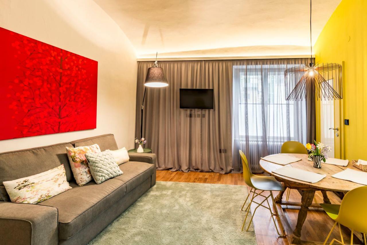 Yellow Flat By Grazrentals With Best Location & Free Parking エクステリア 写真